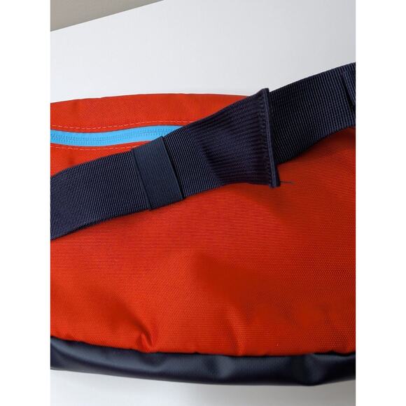 Cotopaxi Navy and Red Backpack - Picture 5 of 9